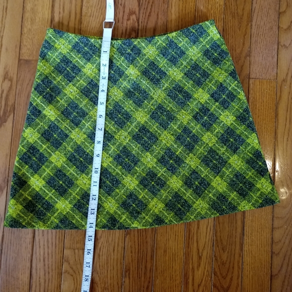 Zara mini skirt - Picture 2 of 6